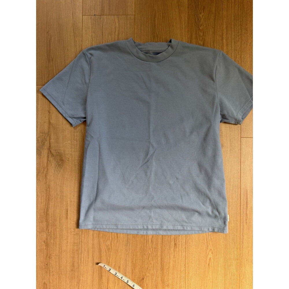 Hollister Cooling Tee Men's L Blue Solid Crew Neck Short Sleeve Relaxed T-Shirt